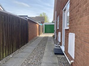 Photo 11- click for photo gallery